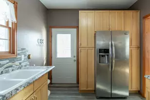 622 1st St SE, Wadena, MN 56482 - Photo 5