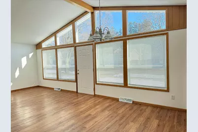 421 15th Street NE, Rochester, MN 55906 - Photo 5