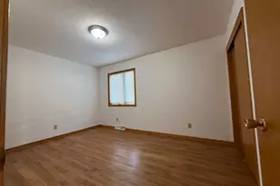 421 15th St NE, Rochester, MN 55906 - Photo 9