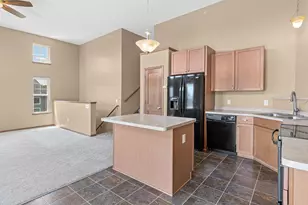 15251 Maryland Ave, Savage, MN 55378 - Photo 9