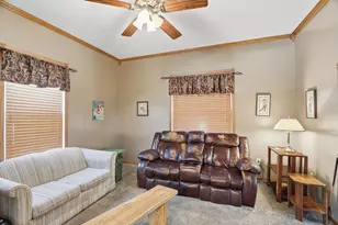 410 Division St E, Maple Lake, MN 55358 - Photo 9