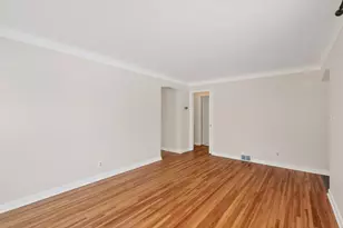 2186 4th St E, Saint Paul, MN 55119 - Photo 3