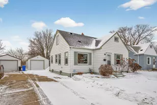 2186 4th St E, Saint Paul, MN 55119 - Photo 23