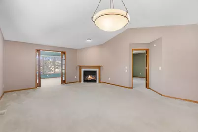 745 Echo Shores Court, Mahtomedi, MN 55115 - Photo 9