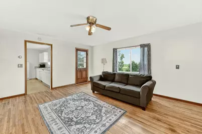 70170 325th Street, Pleasant Valley Twp, MN 55936 - Photo 7
