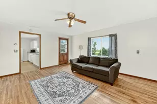 70170 325 St, Pleasant Valley Twp, MN 55936 - Photo 7