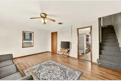 70170 325th Street, Pleasant Valley Twp, MN 55936 - Photo 11