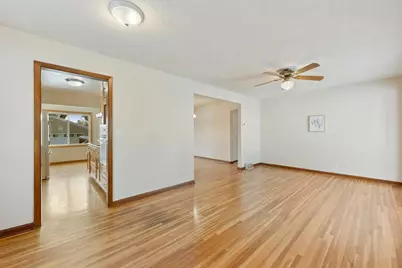 2194 Maryland Avenue E, Saint Paul, MN 55119 - Photo 3