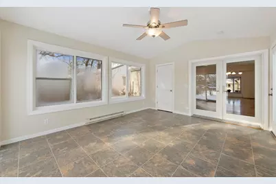 2194 Maryland Avenue E, Saint Paul, MN 55119 - Photo 11