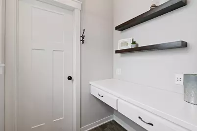 19951 Hiawatha Court, Lakeville, MN 55044 - Photo 23