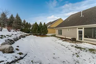 4016 Berkshire Rd SW, Rochester, MN 55902 - Photo 5