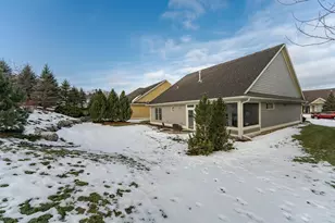 4016 Berkshire Rd SW, Rochester, MN 55902 - Photo 3