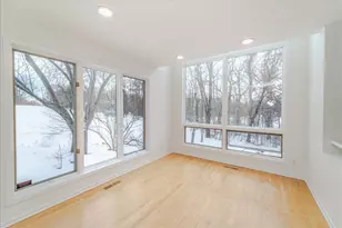 22620 Forest Ridge Dr, Lakeville, MN 55044 - Photo 11