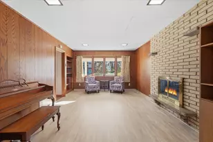 1823 Gramsie Rd, Arden Hills, MN 55112 - Photo 19