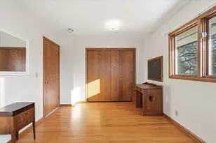 1823 Gramsie Rd, Arden Hills, MN 55112 - Photo 25