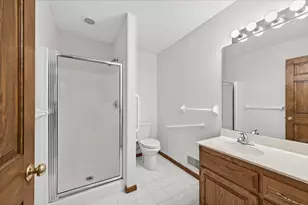 1778 Green Crest Dr, Victoria, MN 55386 - Photo 19