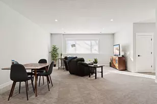 5213 Woodhill Rd, Minnetonka, MN 55345 - Photo 51