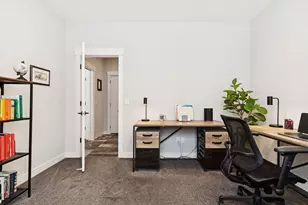 5213 Woodhill Rd, Minnetonka, MN 55345 - Photo 27