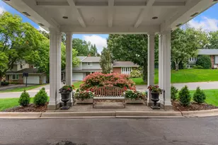 6105 Eden Prairie Rd, Edina, MN 55436 - Photo 39