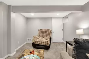 6513 Delaney Ave, Inver Grove Heights, MN 55076 - Photo 17