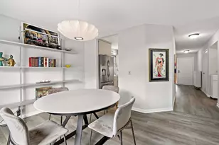 5228 Silver Maple Cir, Hopkins, MN 55343 - Photo 13