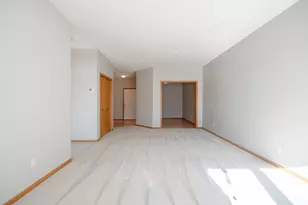 1941 Ford Pkwy, Saint Paul, MN 55116 - Photo 17