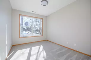 1941 Ford Pkwy, Saint Paul, MN 55116 - Photo 21