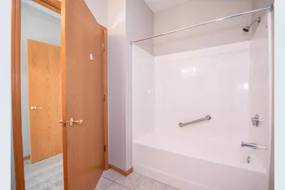 1941 Ford Parkway #107, Saint Paul, MN 55116 - Photo 25