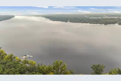 227 Rivercrest Drive, Hudson, WI 54016 - Photo 5