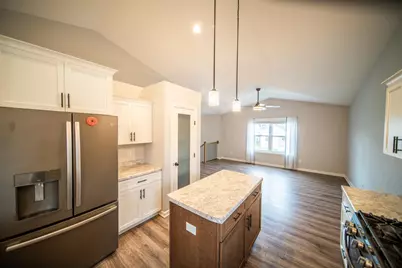 6076 Sandstone St NW, Rochester, MN 55901 - Photo 7