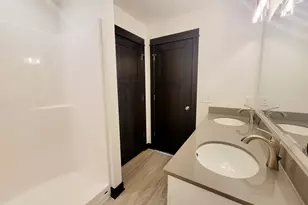 705 Council Ct, Ellendale, MN 56026 - Photo 19