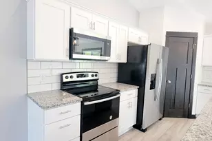 705 Council Ct, Ellendale, MN 56026 - Photo 5