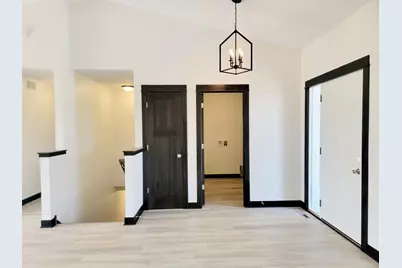 705 Council Court, Ellendale, MN 56026 - Photo 11