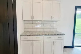 705 Council Ct, Ellendale, MN 56026 - Photo 7