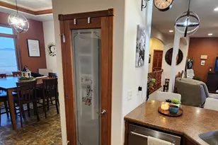 804 9th St NE, Pipestone, MN 56164 - Photo 15