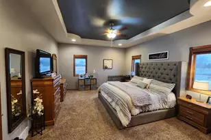 804 9th St NE, Pipestone, MN 56164 - Photo 17