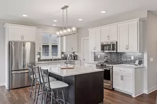 5174 Sundial Ln, Woodbury, MN 55129 - Photo 11