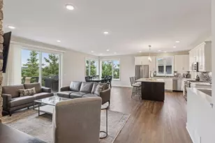 5174 Sundial Ln, Woodbury, MN 55129 - Photo 35