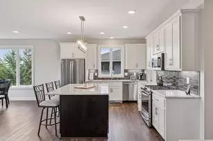 5174 Sundial Ln, Woodbury, MN 55129 - Photo 9