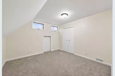 1216 County Road C E, Maplewood, MN 55109 - Photo 15