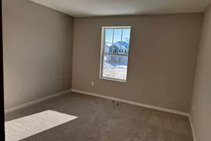 12732 Farnham Ln, Rogers, MN 55374 - Photo 11