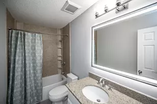 2321 Pond Ave E, Maplewood, MN 55119 - Photo 15