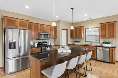 1460 Jersey Way, Chanhassen, MN 55317 - Photo 11