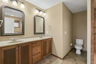 1460 Jersey Way, Chanhassen, MN 55317 - Photo 23