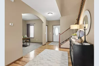 1460 Jersey Way, Chanhassen, MN 55317 - Photo 5