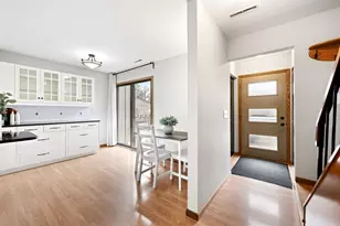 16102 18th Pl N, Plymouth, MN 55447 - Photo 3