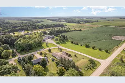 38630 Woodview Lane, Le Center, MN 56057 - Photo 43