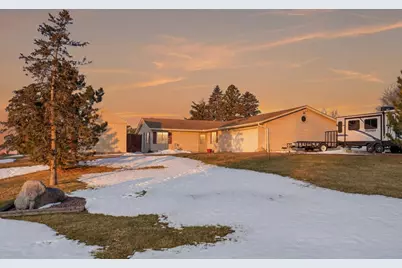 38630 Woodview Lane, Le Center, MN 56057 - Photo 33