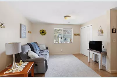 38630 Woodview Lane, Le Center, MN 56057 - Photo 23