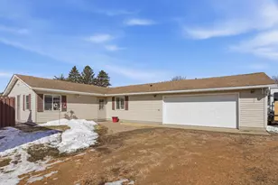 38630 Woodview Ln, Le Center, MN 56057 - Photo 35